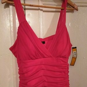 New with tags Beautiful Pink Evening Gown